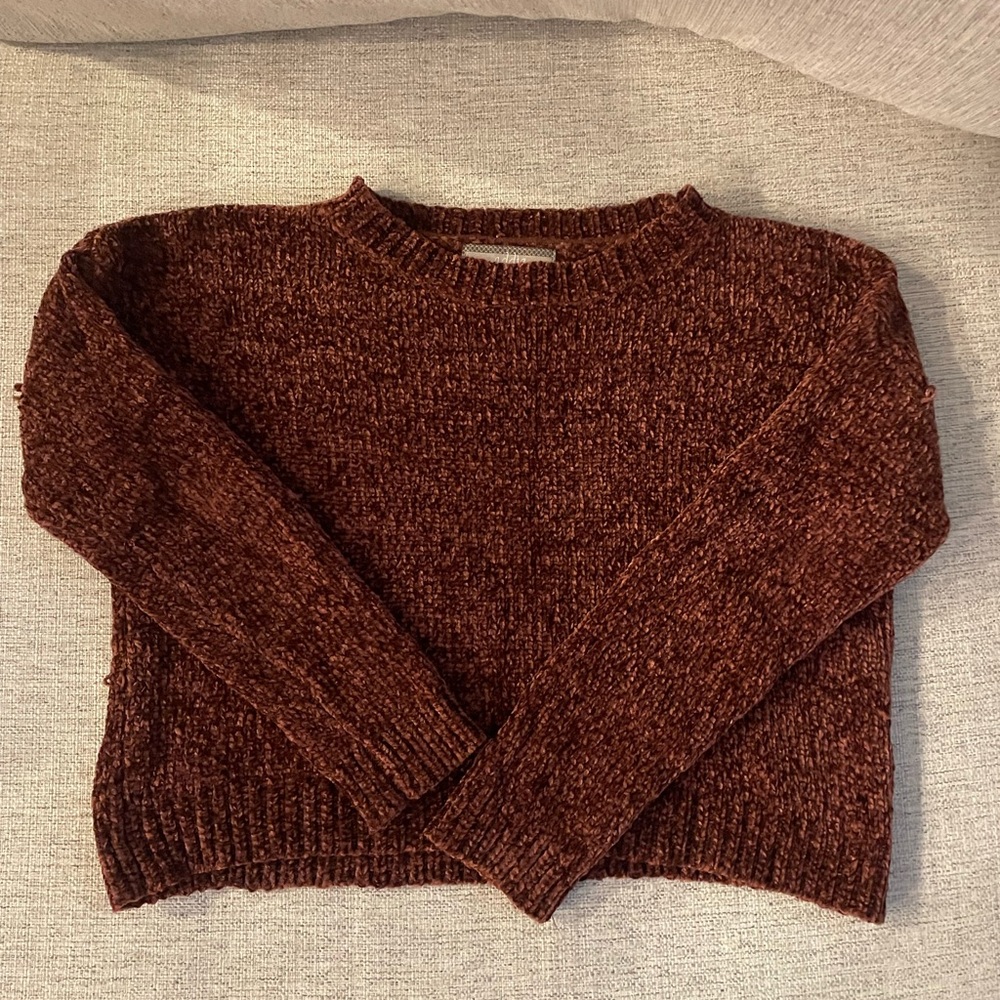Rust chenille cropped sweater